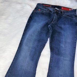 NWOT GUESS Jeans